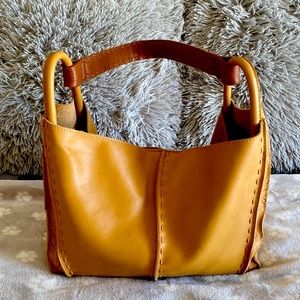 The Sak shoulder bag.